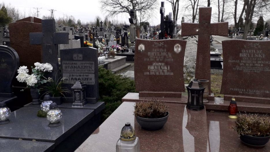 Mazowieckie. Złodzieje kradli przedmioty z nagrobków