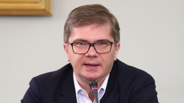 Sylwester Latkowski krytykuje oświadczenia celebrytów