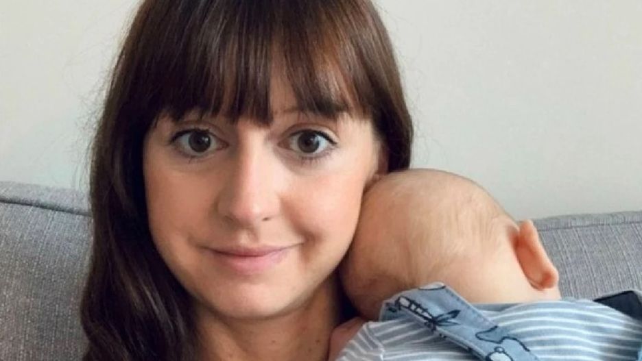 Dostała mandat za karmienie piersią. Młoda mama oburzona