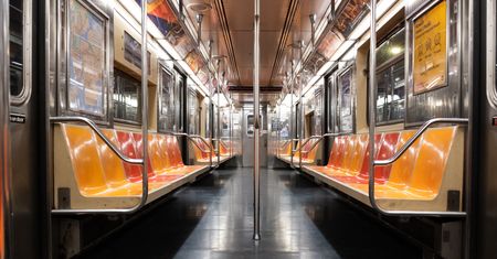 USA. Nowojorskie metro ofiarą hakerów