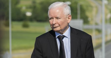 "Lex TVN". Europoseł PiS: Kaczyński oczekuje, że nie będzie weta