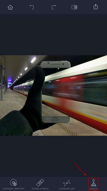 Przepis na mobilną fotoedycję: obiekty wystające z ekranu smartfona 21