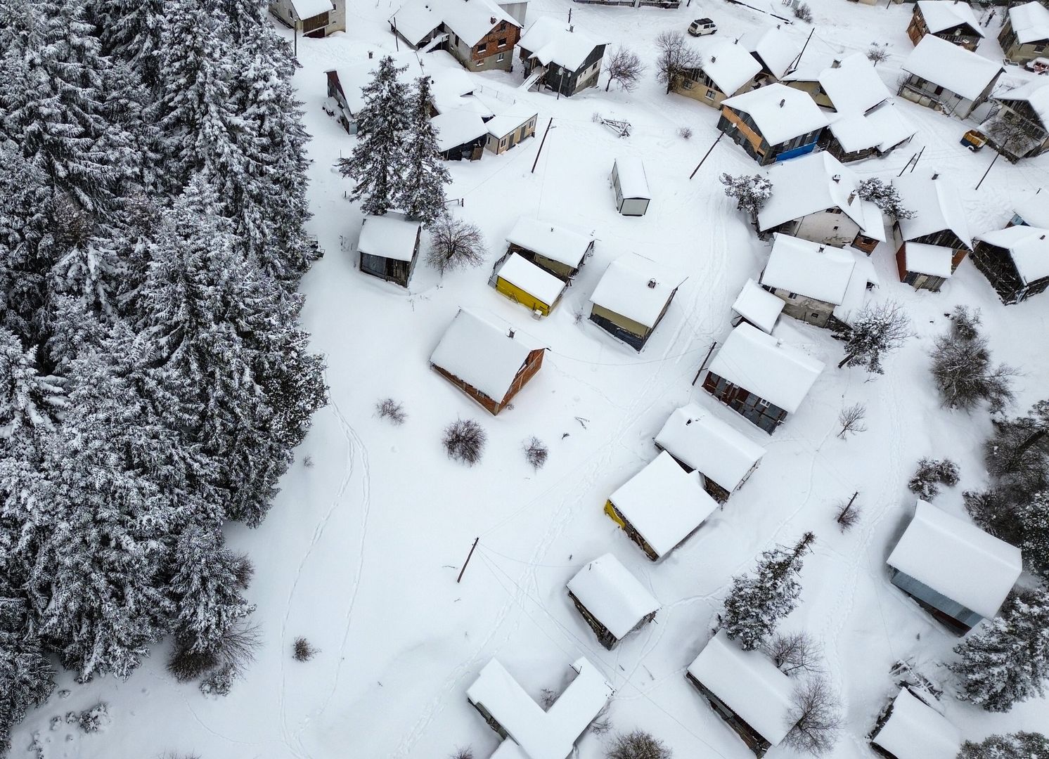 Śnieg paraliżuje Stambuł. Zamknięte szkoły i odwołane loty