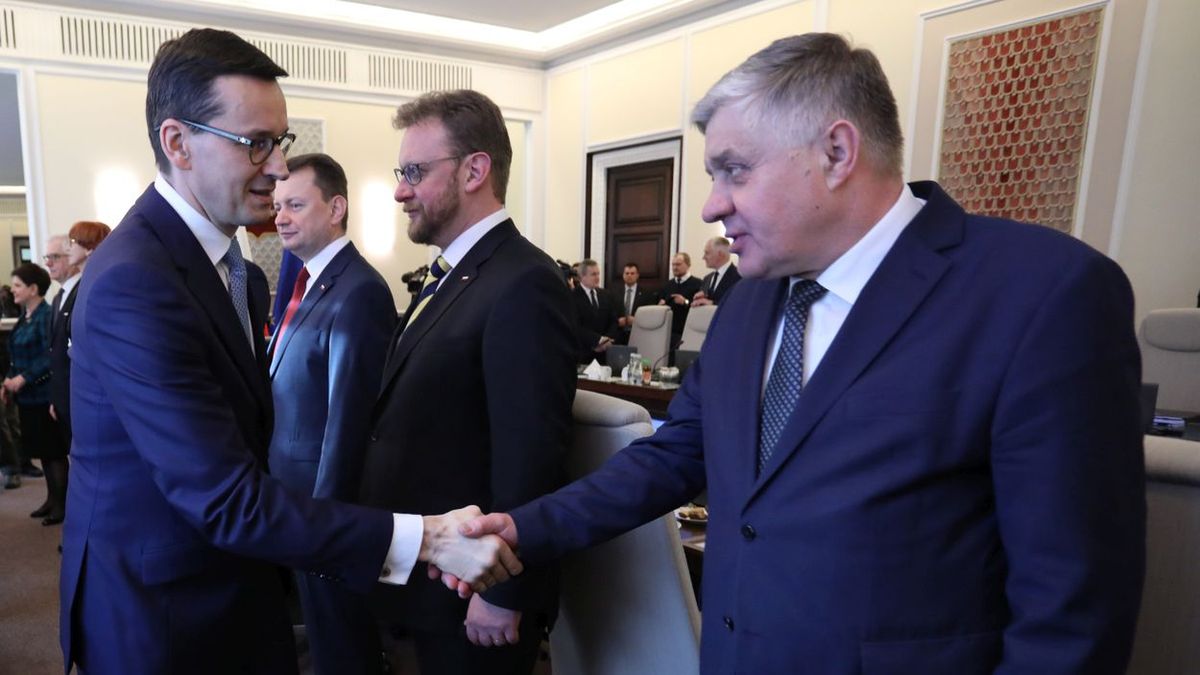 Krzysztof Jurgiel ugiął się pod krytyką rolników