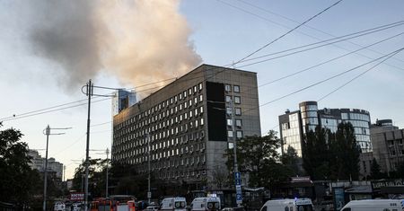 Rosjanie bombardują Kijów. Ekspert: kluczowy element terroru rakietowego