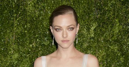 "Miasteczko Twin Peaks": Amanda Seyfried zapomniała włożyć sukienkę?