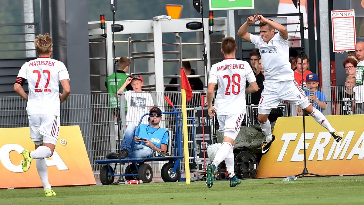 PAP / Jacek Bednarczyk / Na zdjęciu: piłkarze Górnika Zabrze