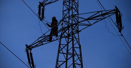 Warszawa. Awarie sieci energetycznej i ciepłowniczej