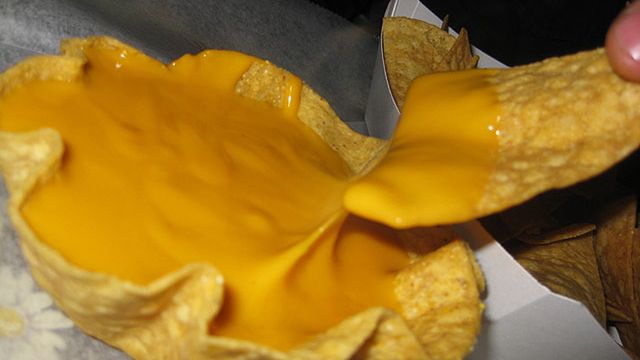 Nachos z serem