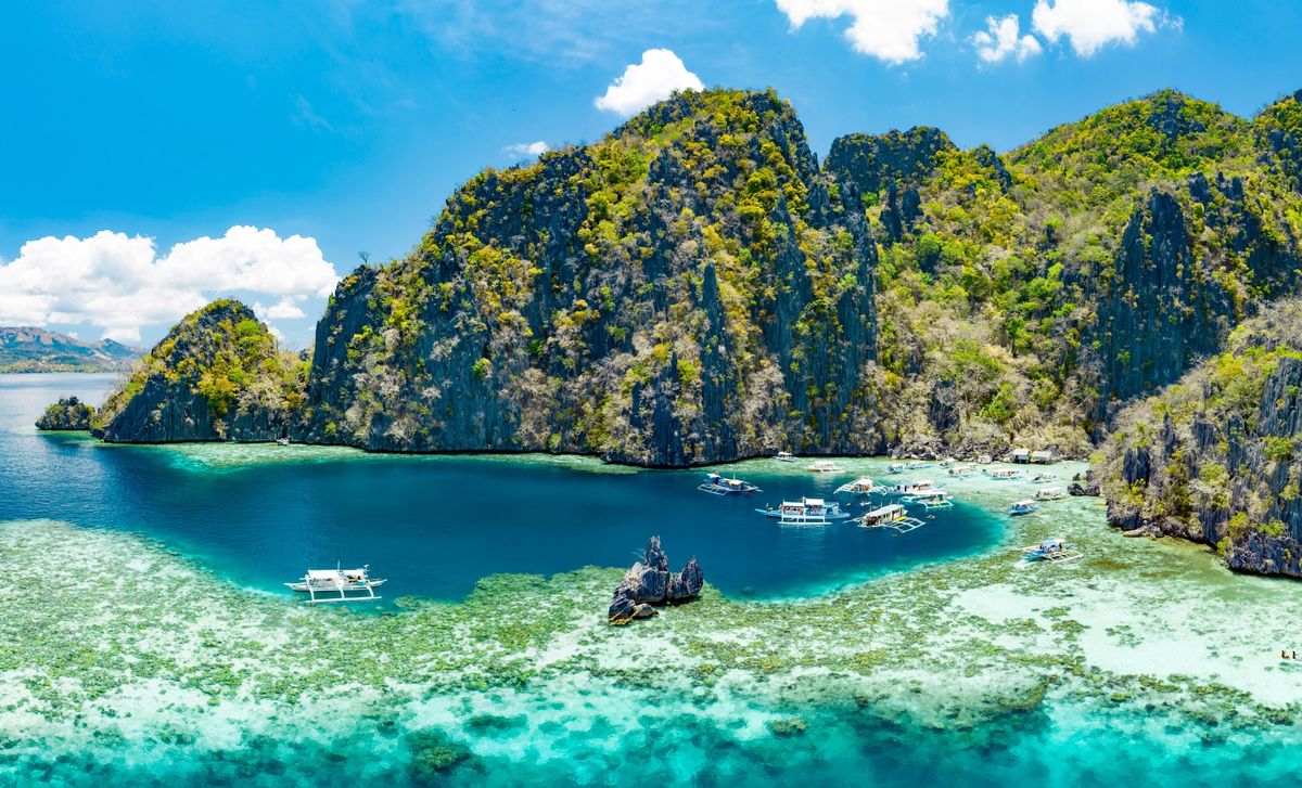 Filipiny po dwóch latach otworzyły granice dla turystów 