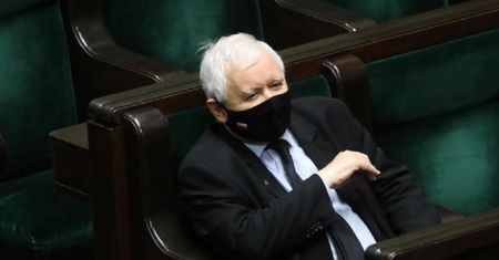 Nowy sondaż. PiS może samodzielnie wygrać wybory