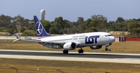 LOT cztery lata temu odebrał pierwszego Boeinga 737 MAX. Teraz wylicza oszczędności