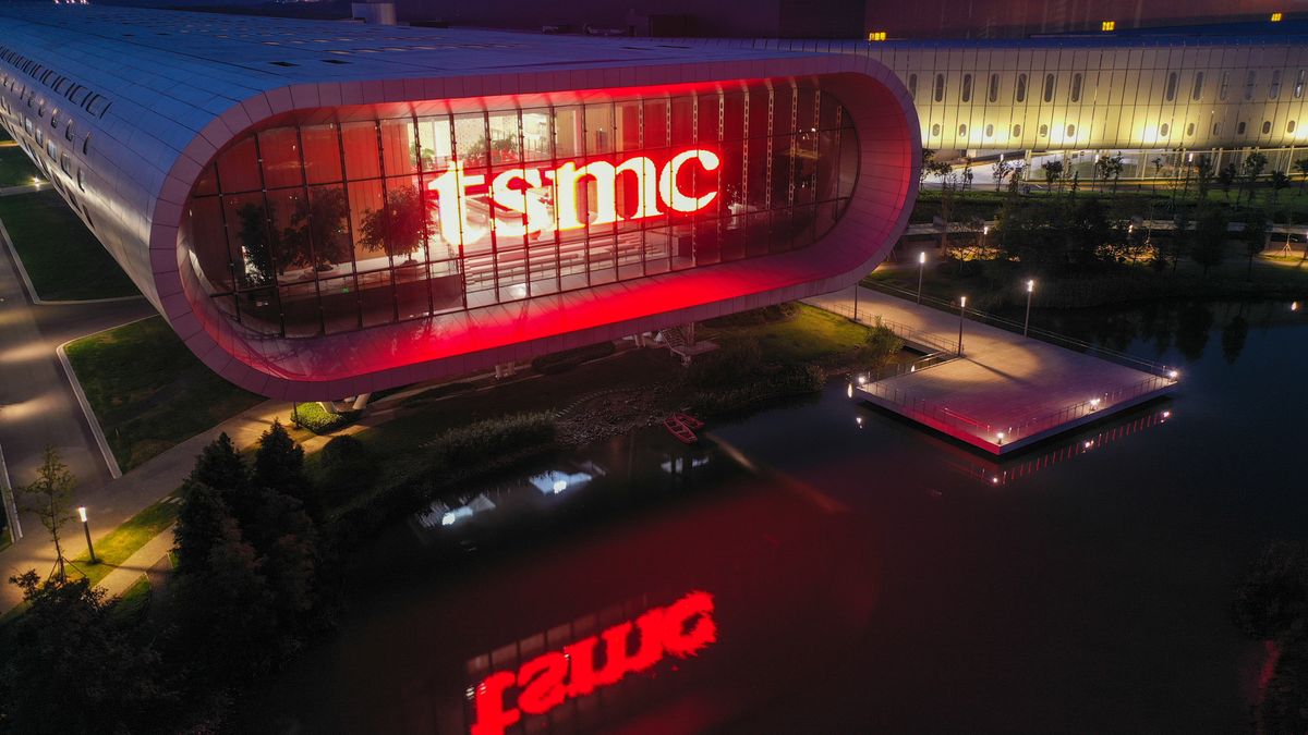 NANJING, CHINA - AUGUST 10, 2022 - An aerial photo shows a TSMC plant in Nanjing, Jiangsu Province, China, Aug 10, 2022. TSMC's July sales totaled NT $186.76 billion, up 49.9% from a year earlier; Sales in the January-July period totaled NT $1.212 trillion, up 41.1% from a year earlier. (Photo credit should read CFOTO/Future Publishing via Getty Images)