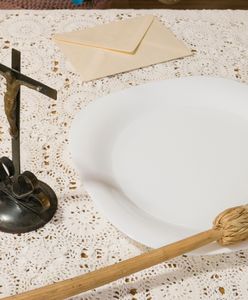 Jaką kwotę przekazać księdzu podczas kolędy? Tyle mówią duchowni