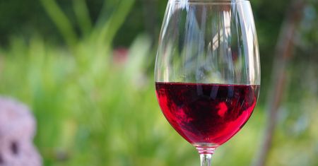 Wino stołowe sangiovese (czerwone)