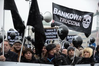 Klienci "polisolokat" wygrali w sądzie. To pierwszy taki wyrok w Polsce