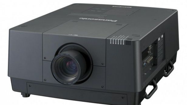 Panasonic PT-EX16KE – „projektorek” za 80 tysięcy złotych 1