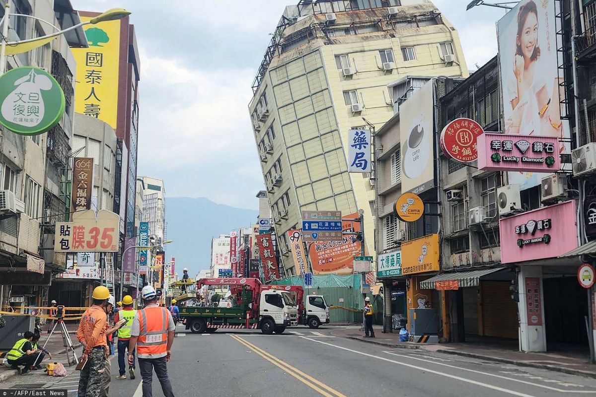 Efektem wtorkowego trzęsienia ziemi na Tajwanie są uszkodzone budynki