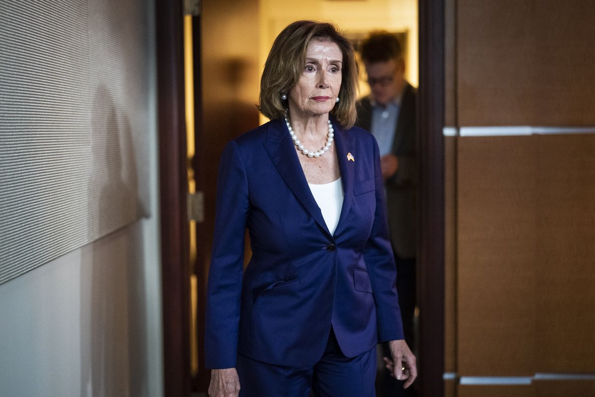 Cały świat wstrzymuje oddech. Nancy Pelosi wylądowała na Tajwanie