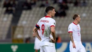 Chcieli odebrania opaski Lewandowskiemu. Tak zareagowali, gdy wrócił do kadry