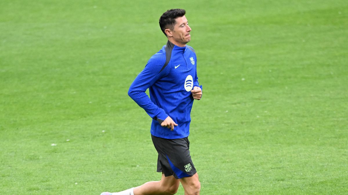 PAP/EPA / PAP/EPA/DANIEL DAL ZENNARO / Robert Lewandowski wrócił do pełni sił po kontuzji