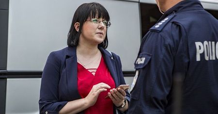 Kaja Godek stanęła przed sądem. Sprawa o zniesławienie umorzona, bo oskarżający nie udowodnili, że są gejami