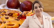 Danuta Martyniuk zdradziła przepis na najłatwiejsze ciasto ze śliwkami