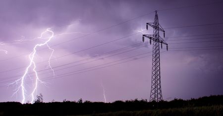 Burze nad Polską. Mnóstwo strat i uszkodzeń