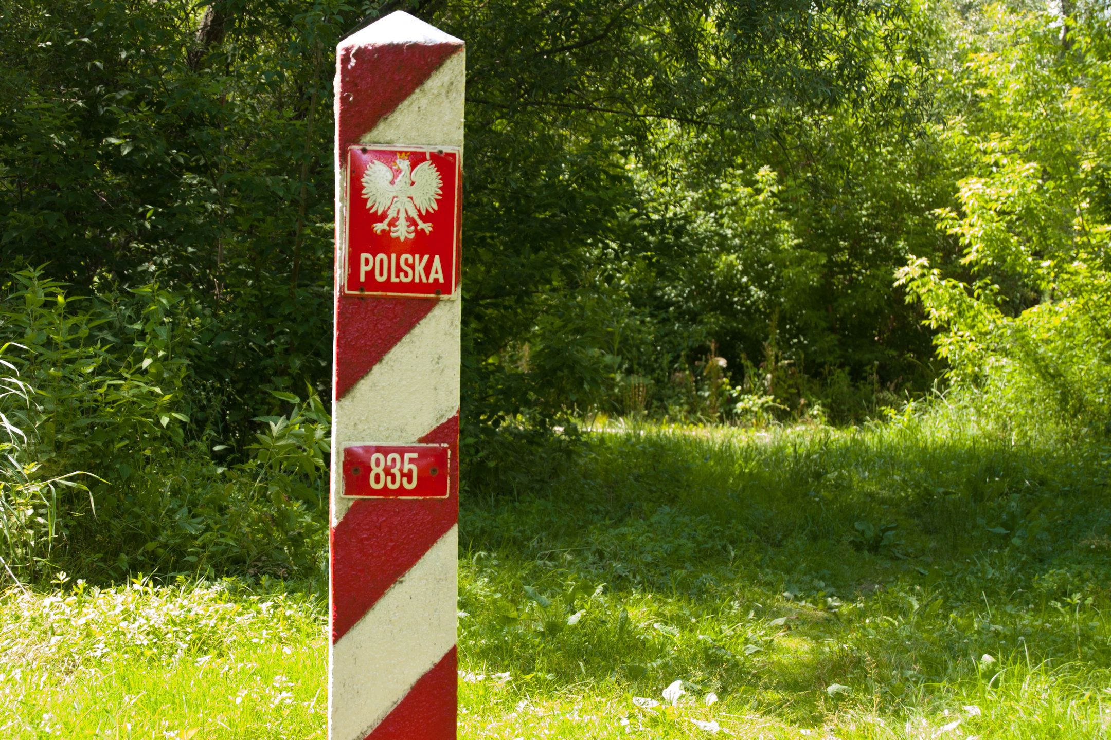 Granica; Polska; słup przygraniczny; przejście graniczne