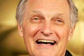 Alan Alda tym razem jako pisarz