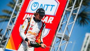 Polak zaczyna karierę w USA od podium. "Ogromny krok"