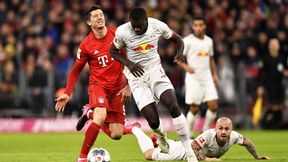 Bundesliga. Zachwyt nad Dayotem Upamecano. "W wielu pojedynkach zjadł Lewandowskiego"