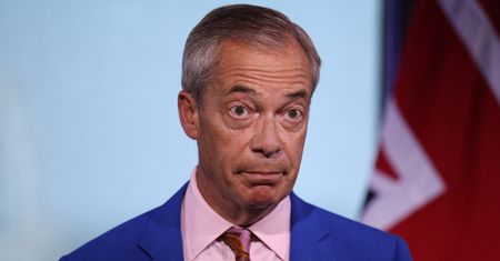 Farage oddaje mandat. Będą wybory uzupełniające w Clacton