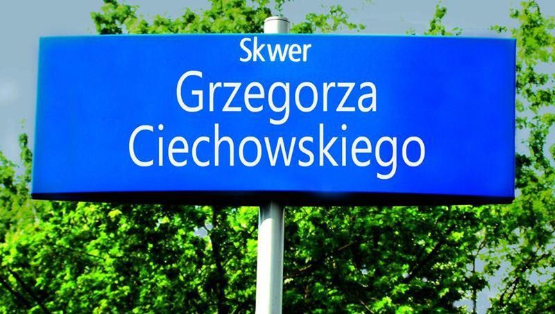 Będzie skwer im. Grzegorza Ciechowskiego?