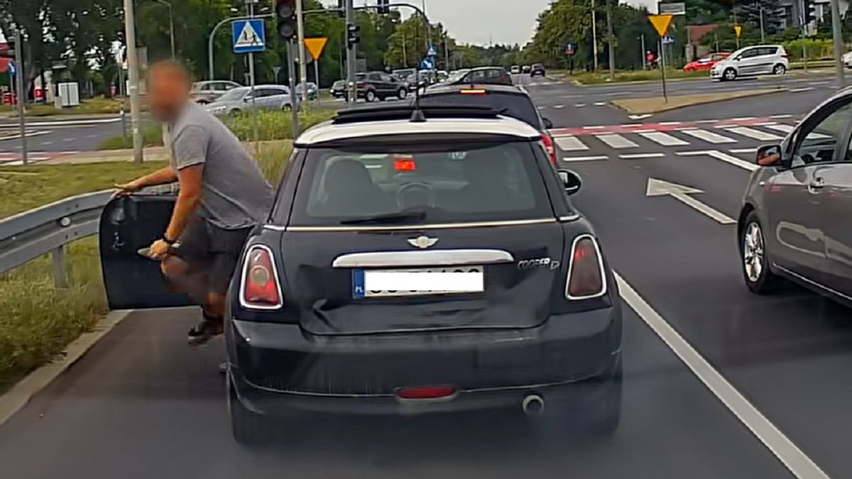 Krewki kierowca postanowił wymierzyć "sprawiedliwość"
