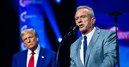 Ostrzega senatorów przed swoim kuzynem. Kennedy ujawniła wszystko