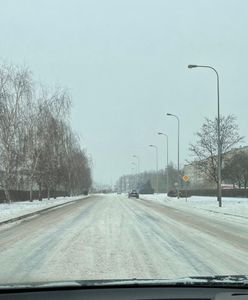 Alert IMGW. Będzie sypać śniegiem. Sytuacja gorsza niż zapowiadano