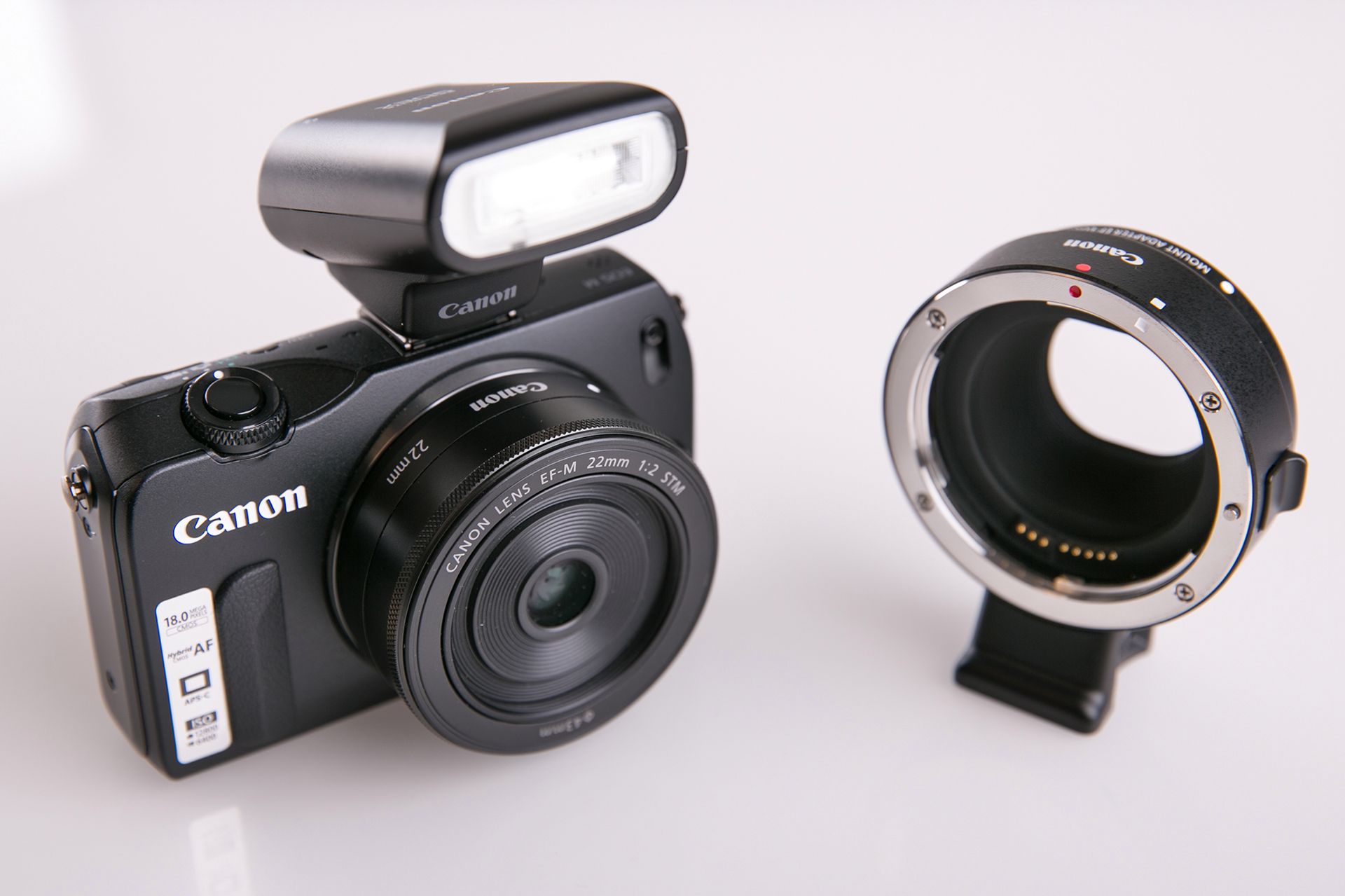 Canon EOS M - hybryda bez głowy [wideotest] 7