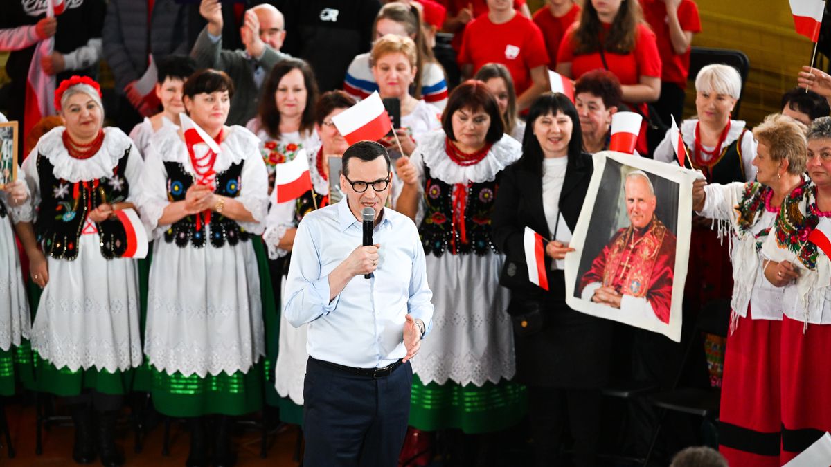 Budżet państwa. Mateusz Morawiecki na spotkaniu z mieszkańcami Jasła