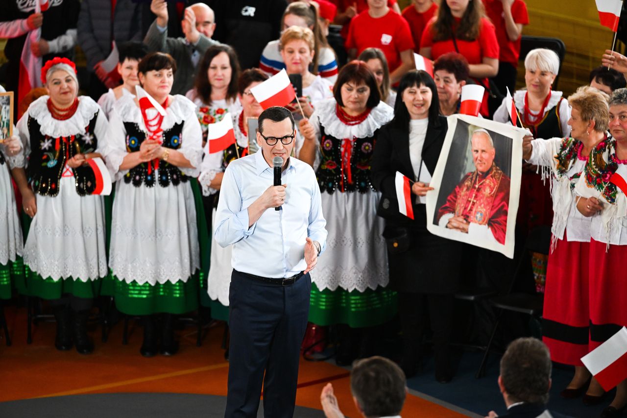 Trudny rok przed rządem. Koszty obsługi długu gwałtownie wystrzelą