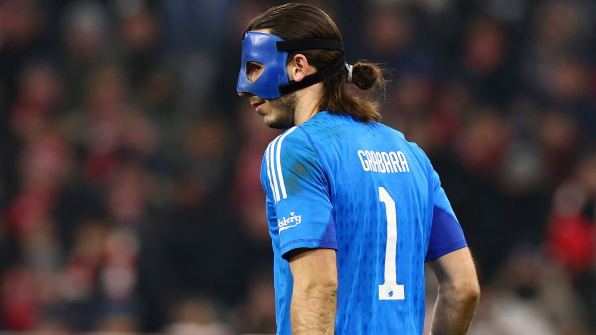 PAP/EPA / ANNA SZILAGYI / Na zdjęciu: Kamil Grabara