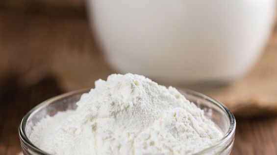 Mleko w proszku z witaminą D, w puszce