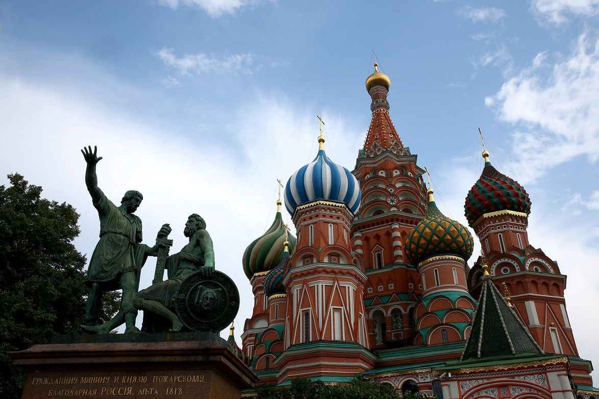 Turystyka szczepionkowa. Niemcy latają do Moskwy po Sputnika V