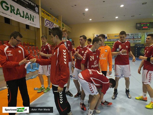 - Rozkręcamy się dopiero w drugim albo trzecim spotkaniu - twierdzi Krzysztof Kisiel