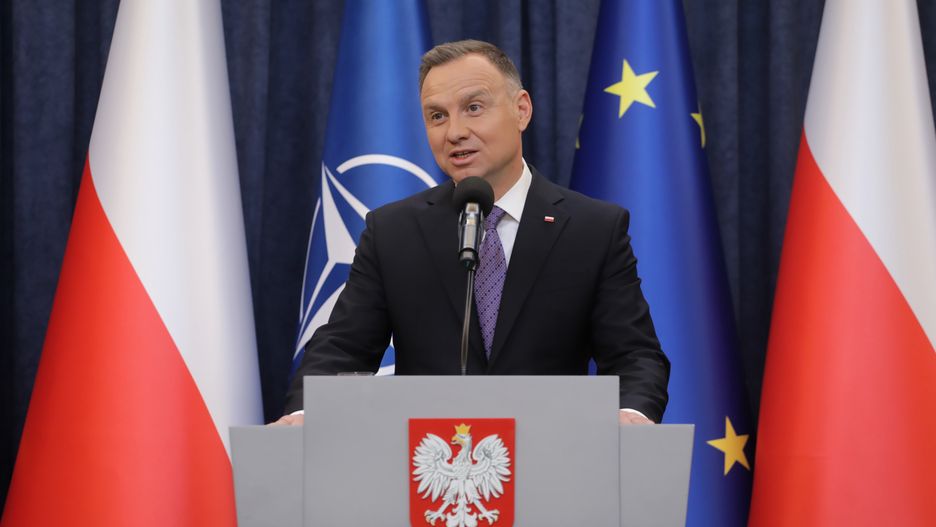 Warszawa, 02.06.2023. Prezydent Andrzej Duda podczas oświadczenia dot. państwowej komisji ds. badania wpływów rosyjskich na bezpieczeństwo wewnętrzne RP w latach 2007-2022, 2 bm. w Pałacu Prezydenckim w Warszawie. (jm) PAP/Albert Zawada