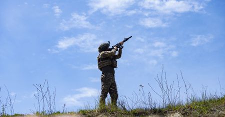 Rosja łamie rozejm. Ukraina odparła dziesiątki ataków