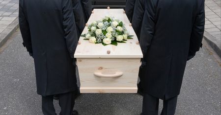 Zasiłek pogrzebowy w górę. Zmiany w prawie od 2026 roku