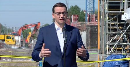 „Stawiamy na kolej przyszłości”. M. Morawiecki przedstawił plan modernizacji kolei.