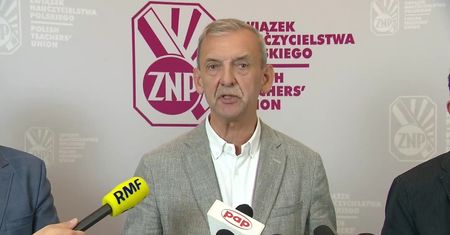 ZNP zapowiada demonstracje w Warszawie. Nie jedną, bo na jedną dużą nie zgadza się sanepid.