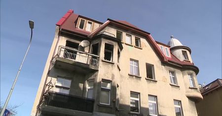 Tragiczny pożar kamienicy w Starogardzie Gdańskim. Nie żyje troje małych dzieci